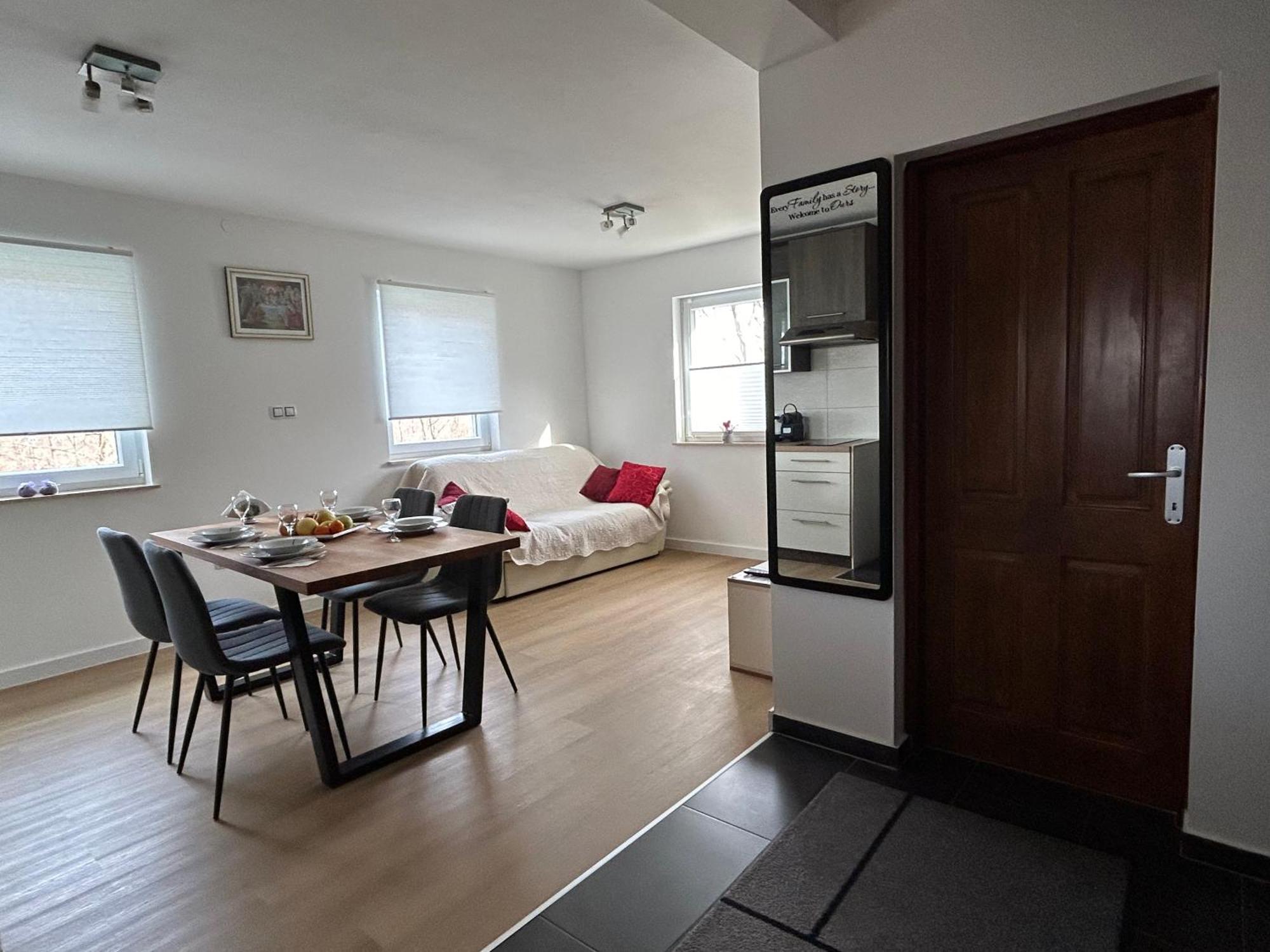 D.I.M. Holiday House Seliste Dreznicko Dış mekan fotoğraf