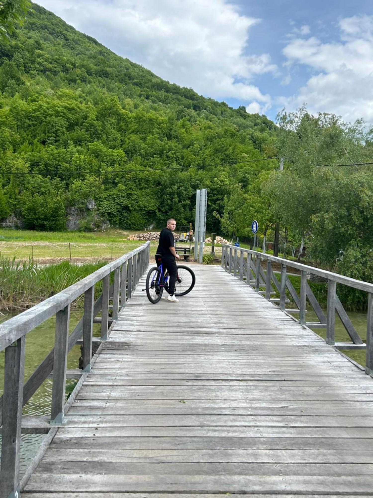 D.I.M. Holiday House Seliste Dreznicko Dış mekan fotoğraf