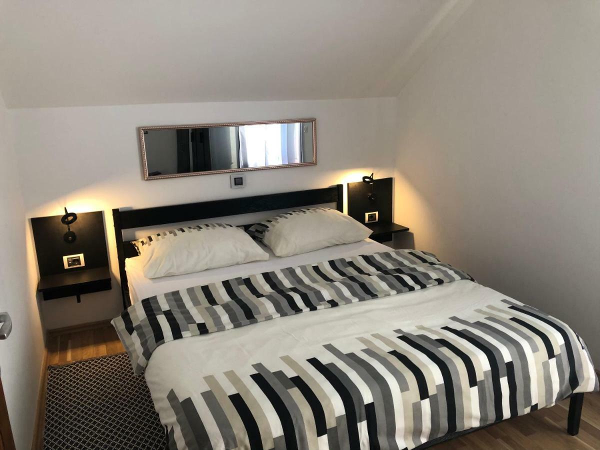 D.I.M. Holiday House Seliste Dreznicko Dış mekan fotoğraf